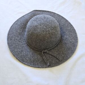 Something special women's wool hat